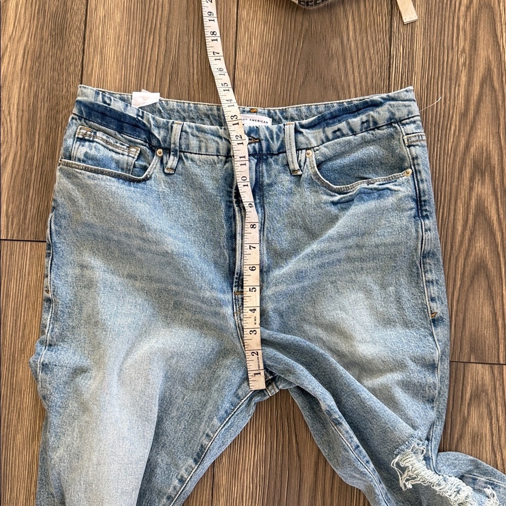 Good American Light Blue Distressed Straight Leg Jeans good boy new with tags - Picture 6 of 8